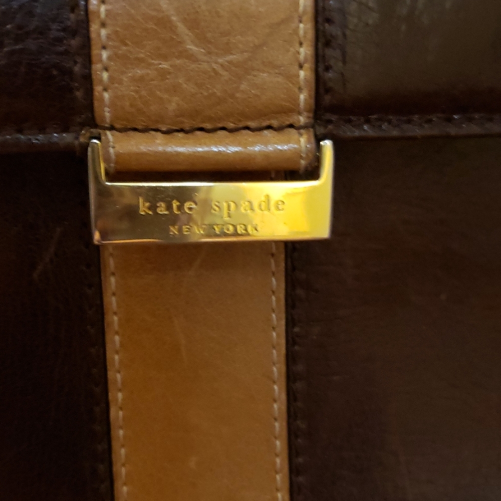 Two tone Kate Spade purse - Picture 3 of 10